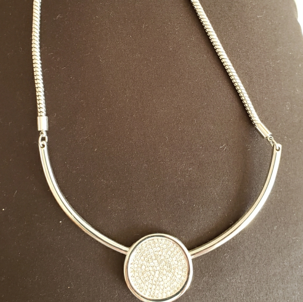 Chicos Beautiful silver rope necklace